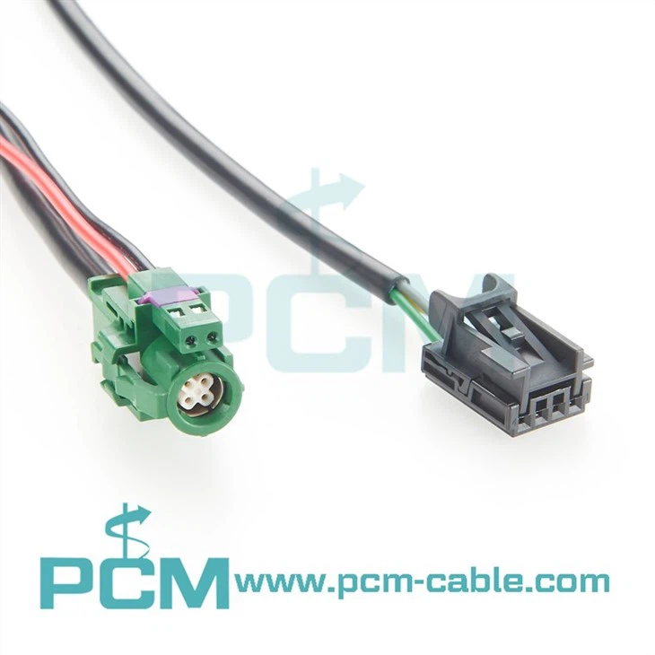 VW Golf 7 CarPlay Plug-and-Play Harness MIB USB AUX AMI